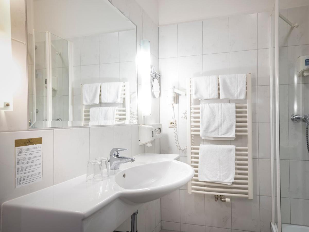 Hotel Moarhof Lienz Exteriör bild
